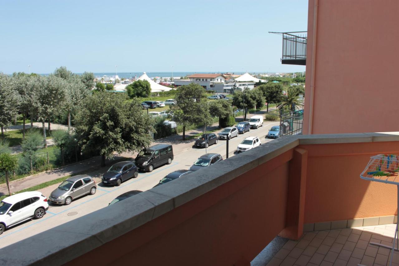 Appartamento Fronte Mare Sottomarina Exterior foto